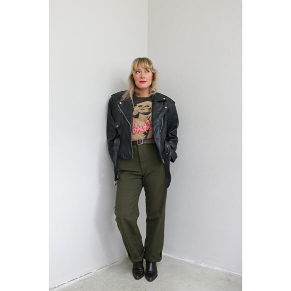 1990's Vintage Black Belted Motorcycle Jacket ~ Women's SM MD LG ~ 90's Biker - Picture 4 of 10